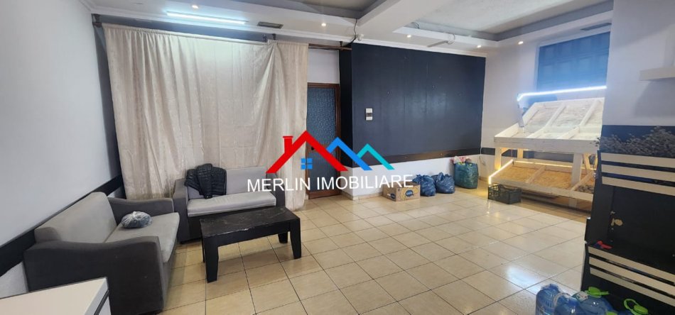 Tirane, shitet ambjent biznesi , , 65 m² 200,000 € (Bilal Golemi)