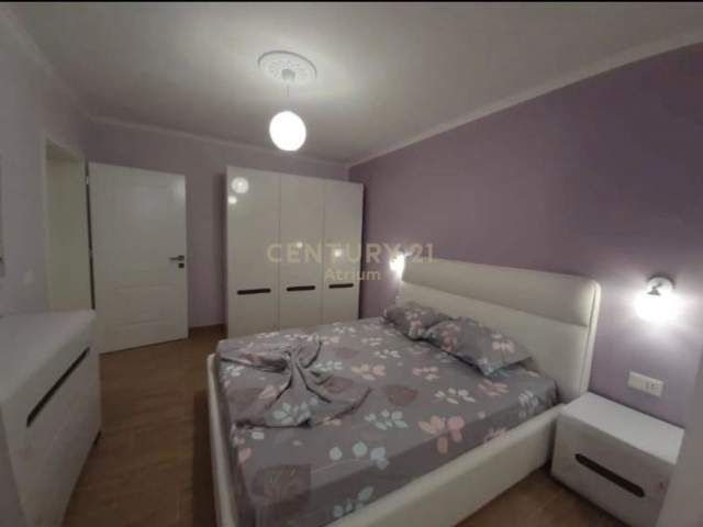 Tirane, jepet me qera apartament 2+1 Kati 2, 80 m² 450 Euro