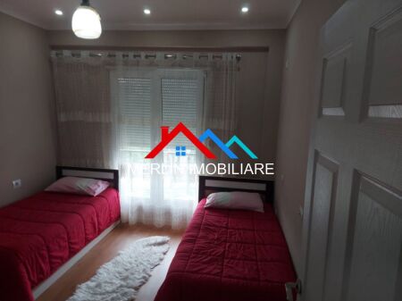 JEPET APARTAMENT ME QERA 2+1 TEK LIQENI I THATE.