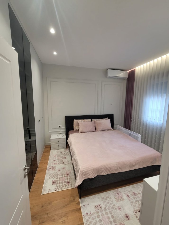 Tirane, shitet apartament 3+1 Kati 1, 108 m² 205.000 € (Liqeni i thate)