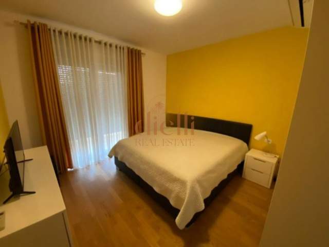 Tirane, shitet apartament 3+1 220 m²  rezidenca Touch of the Sun (Mjull, Bathore)