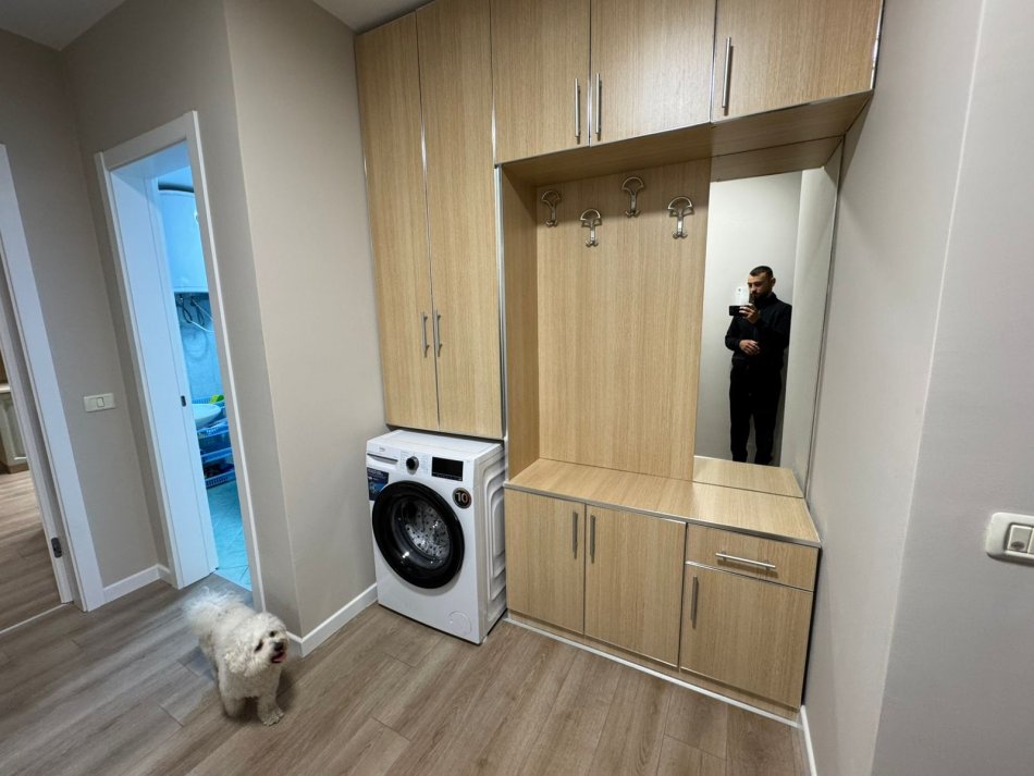 Tirane, jepet me qera apartament 1+1+Ballkon Kati 6, 80 m² 500 € (don bosko)