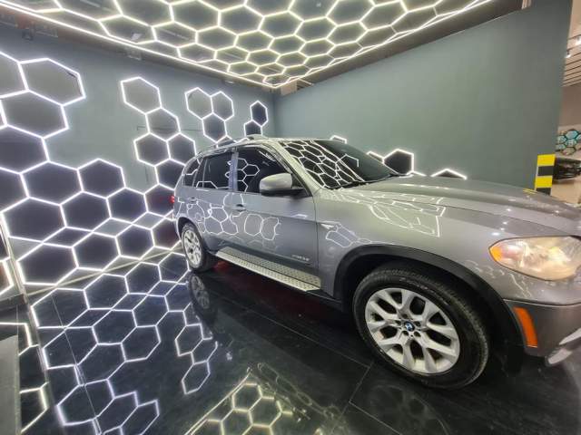 Tirane, shes  BMW X5 3.0 BENZIN FULL OPTION PANORAMIKE Viti 2013,