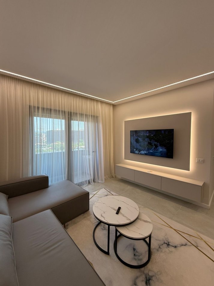 Tirane, jepet me qera apartament 1+1+Ballkon Kati 5, 70 m² 500 € (Oasis Residence)