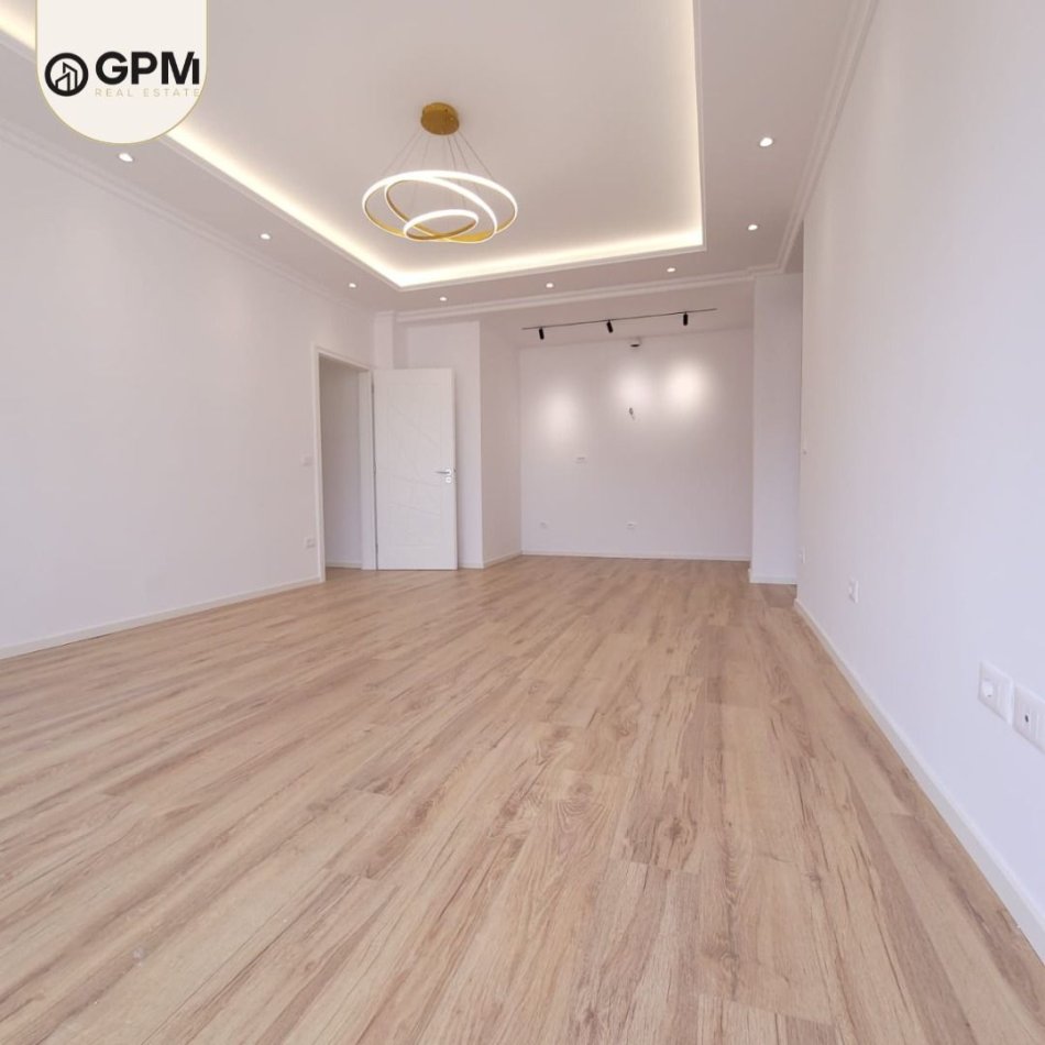 Tirane, shitet apartament 2+1 Kati 7, 94 m² 210.000 € (Zogu i Zi)
