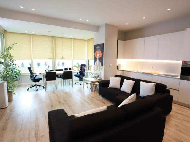 Tirane, jepet me qera Penthouse 2+1+A+BLK Kati 11, 140 m² 1.000 Euro (Ne Kompleksin Halili)