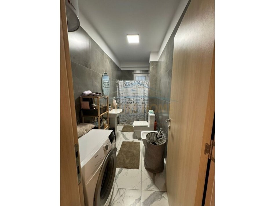 Tirane, shitet apartament 1+1 Kati 1, 71 m² 109.000 € 