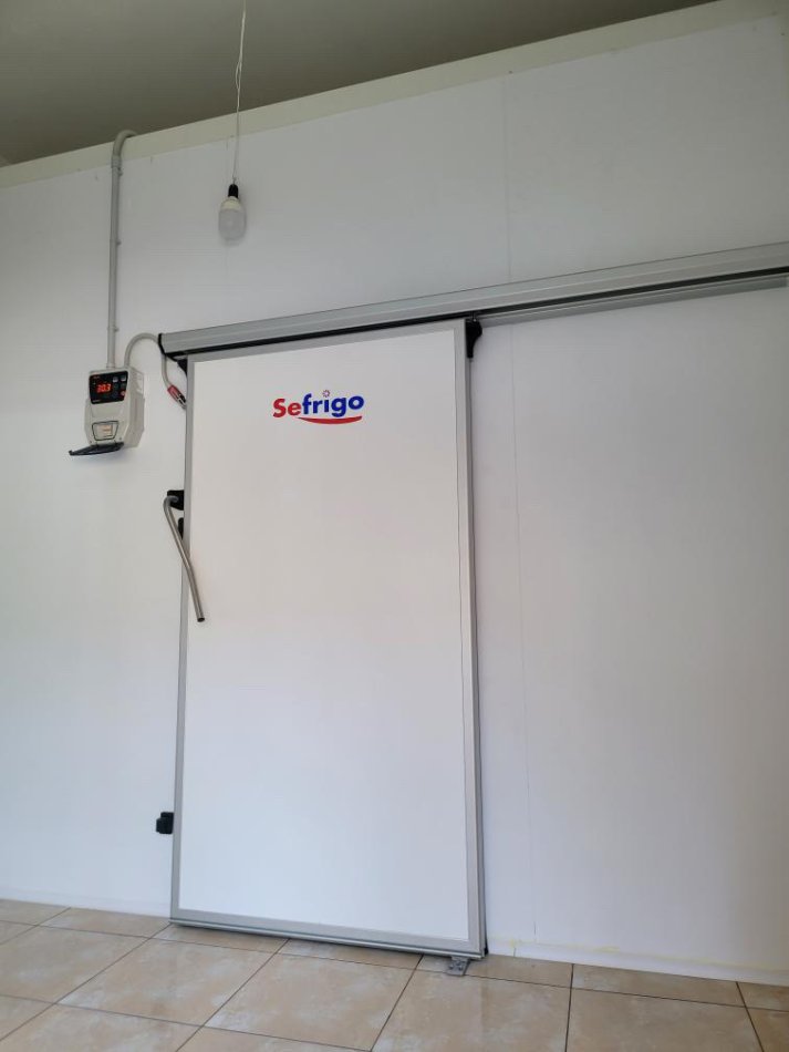 Tirane, jepet me qera apartament 1+1 Kati 1, 70 m² 500 € (Tregu Elektrik)