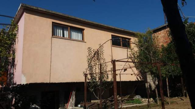 Elbasan, shitet shtepi 250 m² 6.000.000 Leke