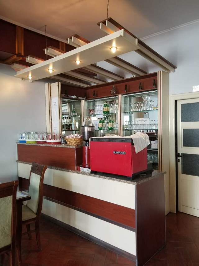 Elbasan, shitet ambjent biznesi 103 m² 92.000 Euro