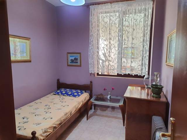 Tirane, jepet me qera apartament 2+1+BLK Kati 6, 90 m² 480 Euro (Bulevardi Zhan Dark)