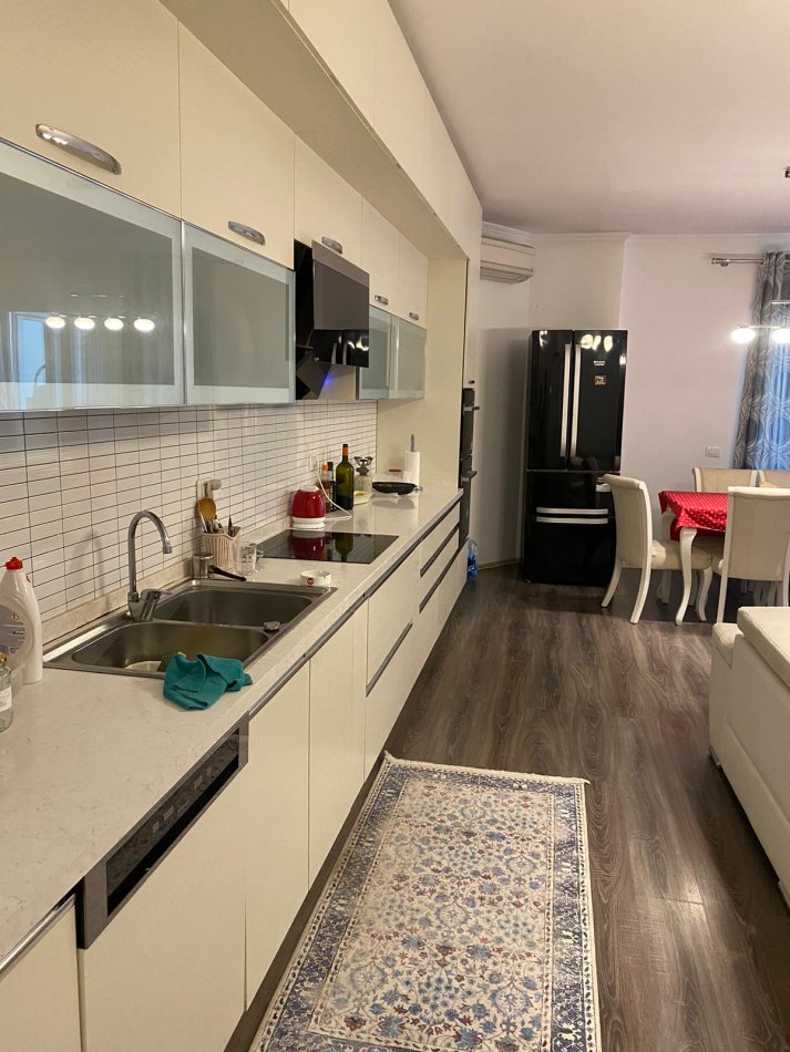 Durres, shitet apartament 3+1+Ballkon Kati 7, 164 m² 300.000 € (Vollga Durres)