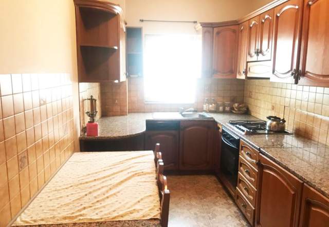 Tirane, shitet apartament 110 m² 118.000 Euro