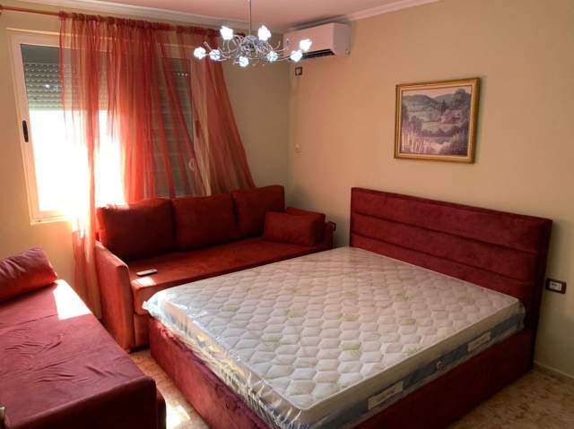 Tirane, jap me qera apartament 2+1+A+BLK Kati 2, 62 m²  570 Euro (Naim Frasheri)