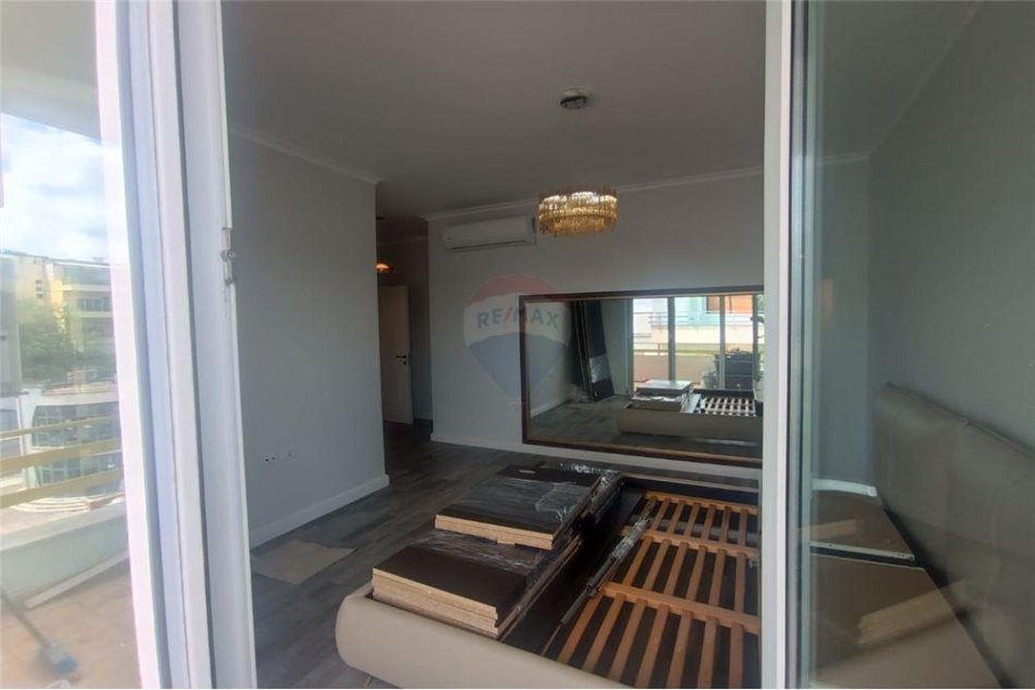 Tirane, shitet apartament 2+1 , 102 m² 230.000 € (Eduart Mano - Kopshti Zoologjik)