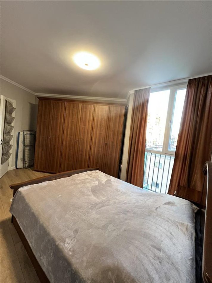 Tirane, jepet me qera apartament 2+1 Kati 3, 75 m² 450 € (Yzberisht)