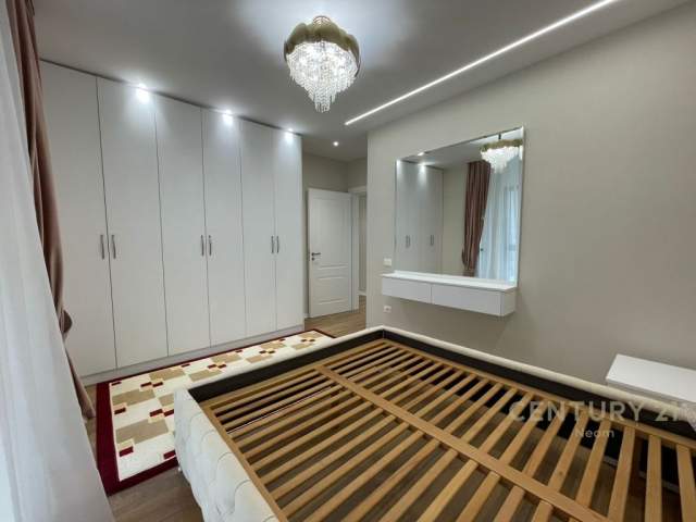 Tirane, jepet me qera apartament 1+1+BLK Kati 1, 76 m² 700 Euro (LIQENI I THATE)