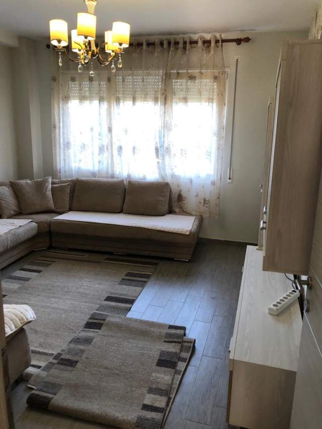 Tirane, shitet apartament Kati 4, 113 m² 1.400 Euro/m2 (Tirane)