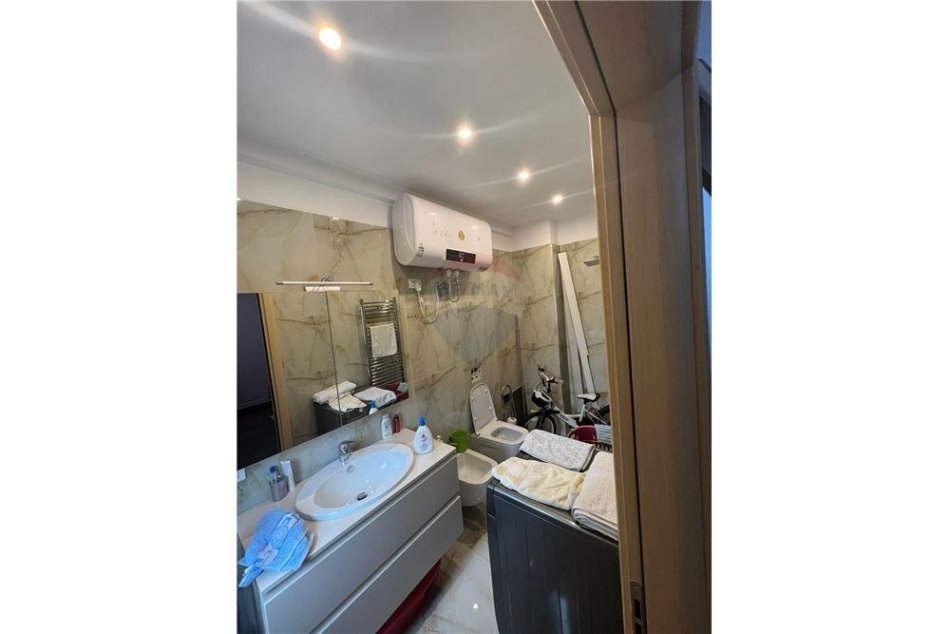 Tirane, shitet apartament 2+1 Kati 5, 114 m² 200.000 € (Rr. &quot;Nexho Konomi&quot; - Green City - Fusha e Aviacionit)