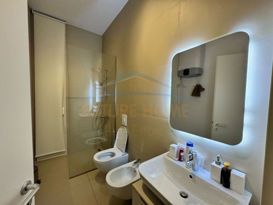 Tirane, shitet apartament duplex 2 Katshe Kati 2, 317 m² 1.000.000 € (GREEN COAST)