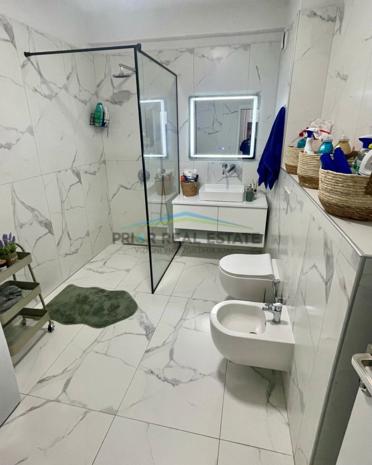 Tirane, shitet apartament 2+1 Kati 1, 104 m² 210.000 € (Ali Demi)