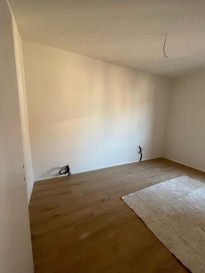 Tirane, shitet apartament 1+1 , 65 m² 96.000 € 