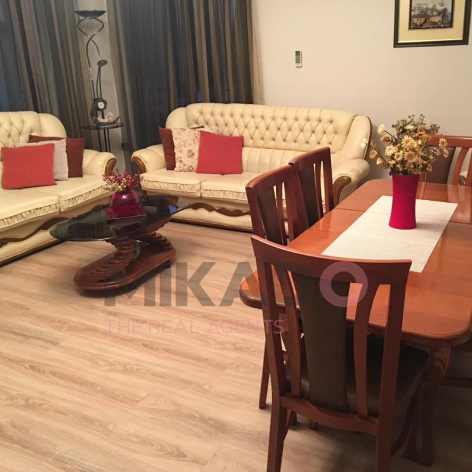 Tirane, jepet me qera apartament 2+1 Kati 3, 100 m² 530 € (PRANE PROKURORISE)