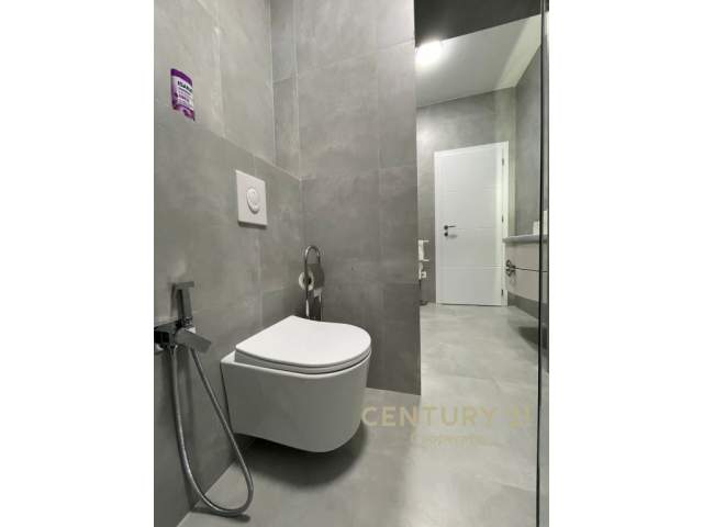 Tirane, shitet apartament Kati 2, 71 m² 168.000 Euro (elbasanit)