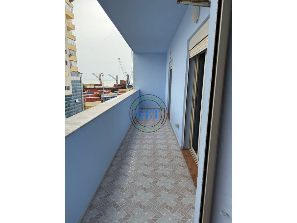 Shqiperi, jepet me qera apartament 2+1 Kati 5, 114 m² 500 € 