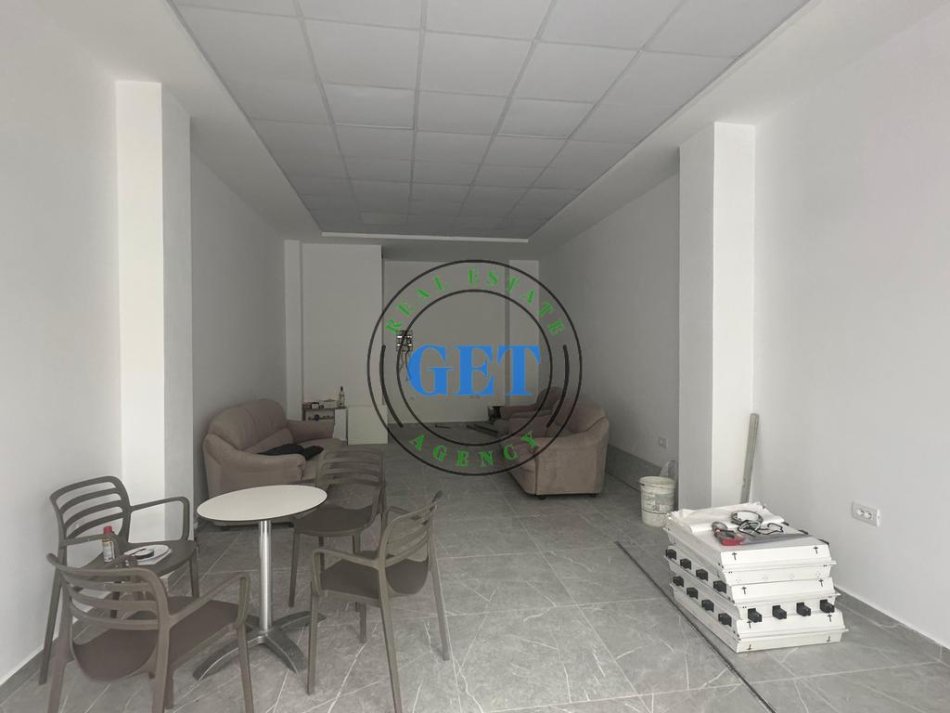 Durres, shitet ambjent biznesi Kati 0, 40 m² 85.000 € 