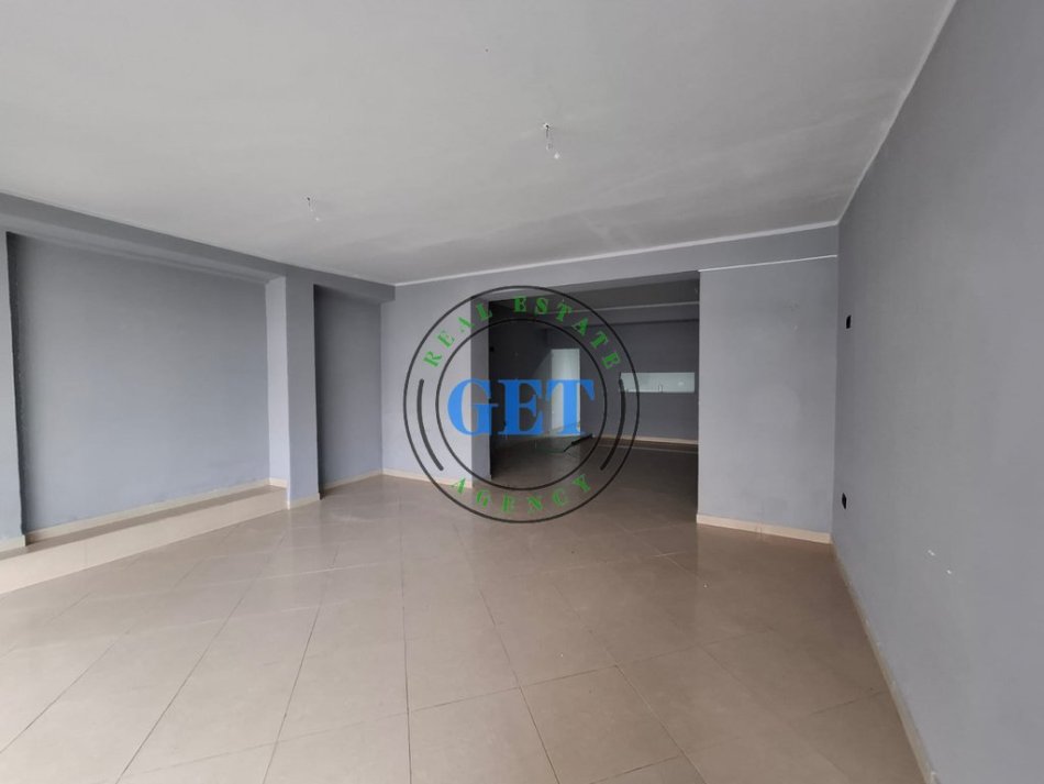 Durres, shitet ambjent biznesi Kati 0, 90 m² 160.000 € 