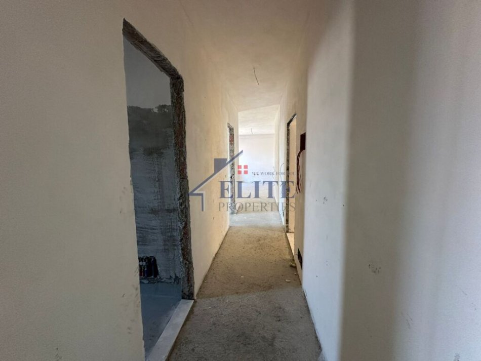 Tirane, shitet apartament 2+1+Ballkon Kati 1, 116 m² 162.554 € (Siri Kodra)