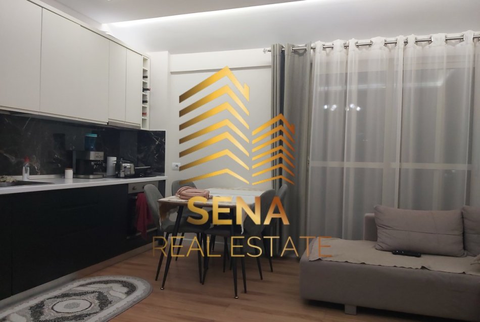 Tirane, shitet apartament 2+1+Ballkon Kati 6, 116 m² 110.000 € (Fresk)