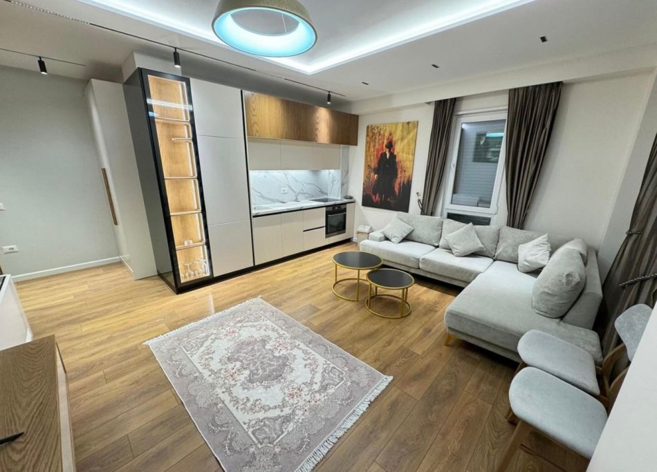 Tirane, jepet me qera apartament 2+1+Ballkon Kati 2, 92 m² 1.200 € (Prane Qendres, Rruga e Dibres)