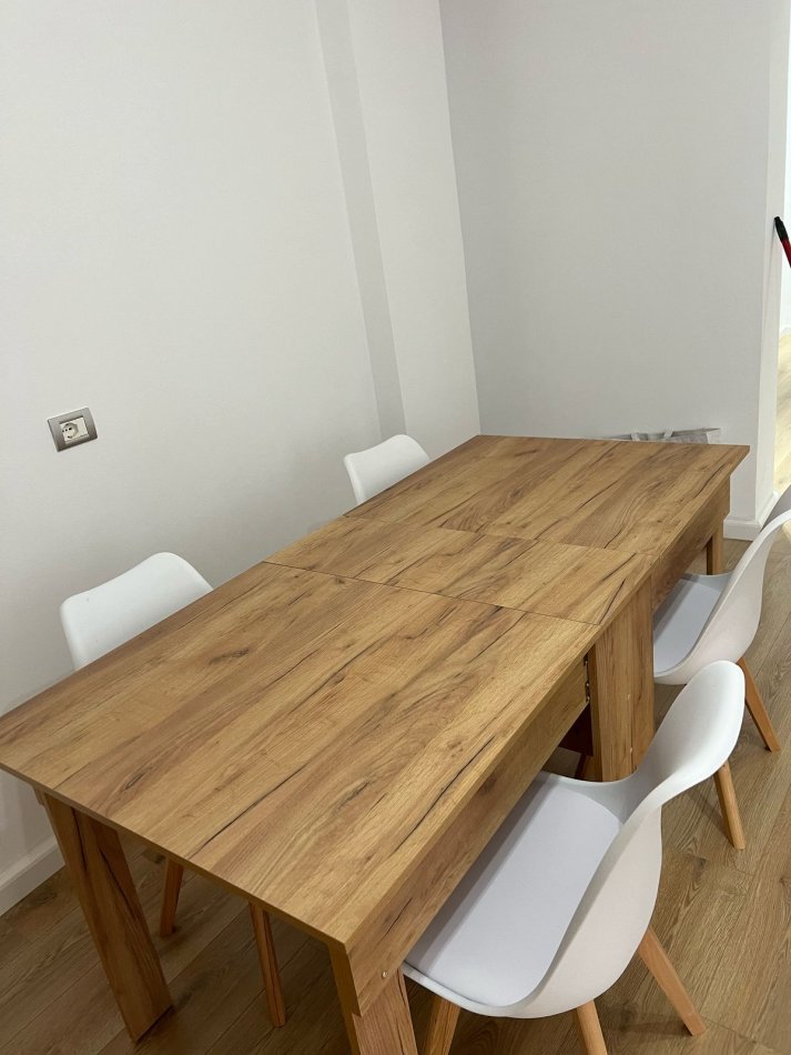 Tirane, jepet me qera apartament 1+1 Kati 5, 490 m² 490 € 