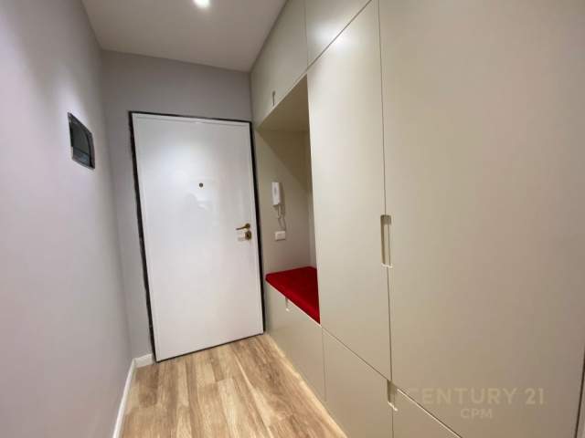 Tirane, jepet me qera apartament 1+1+BLK Kati 6, 81 m² 650 Euro (Siri Kodra)