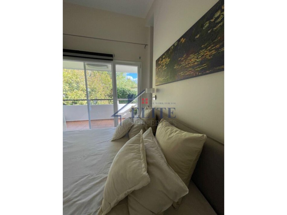 Tirane, shitet apartament 2+1+Ballkon Kati 3, 130 m² 420.000 € (Long Hill Residence)