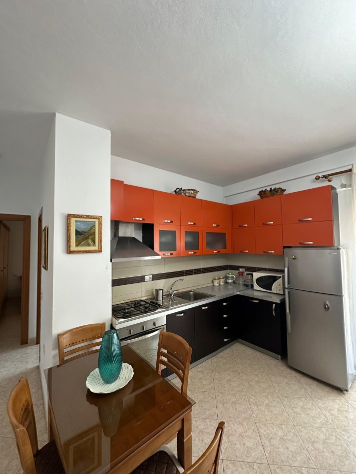 Tirane, jepet me qera apartament 1+1 Kati 8, 75 m² 550 € (Kompleksi Don Bosko)