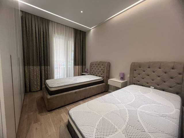 Tirane, jepet me qera apartament 2+1+BLK Kati 6, 121 m² 900 Euro (Kompleksi Delijorgji)