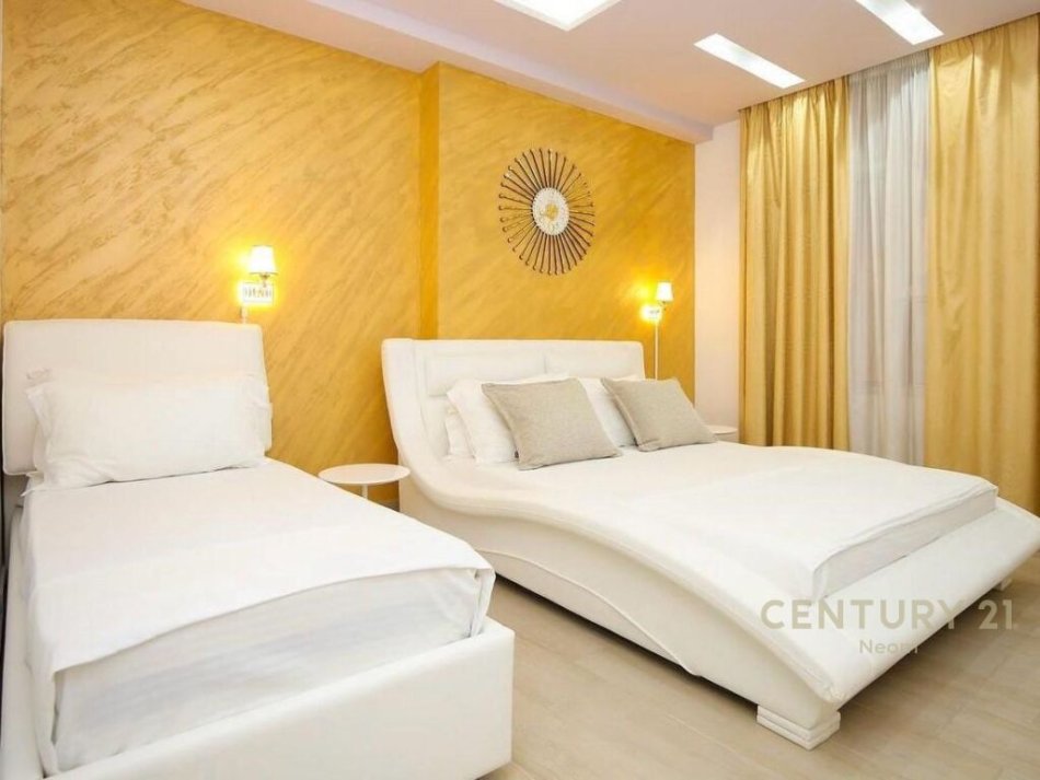SHESIM, BUTIK-HOTEL me 12 DHOMA, BREZI PARË në LUNGOMARE‼️Neom81939