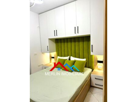 jepet me qera garsonier Kati 4, 45 m² 530 € (Komuna Parisit)