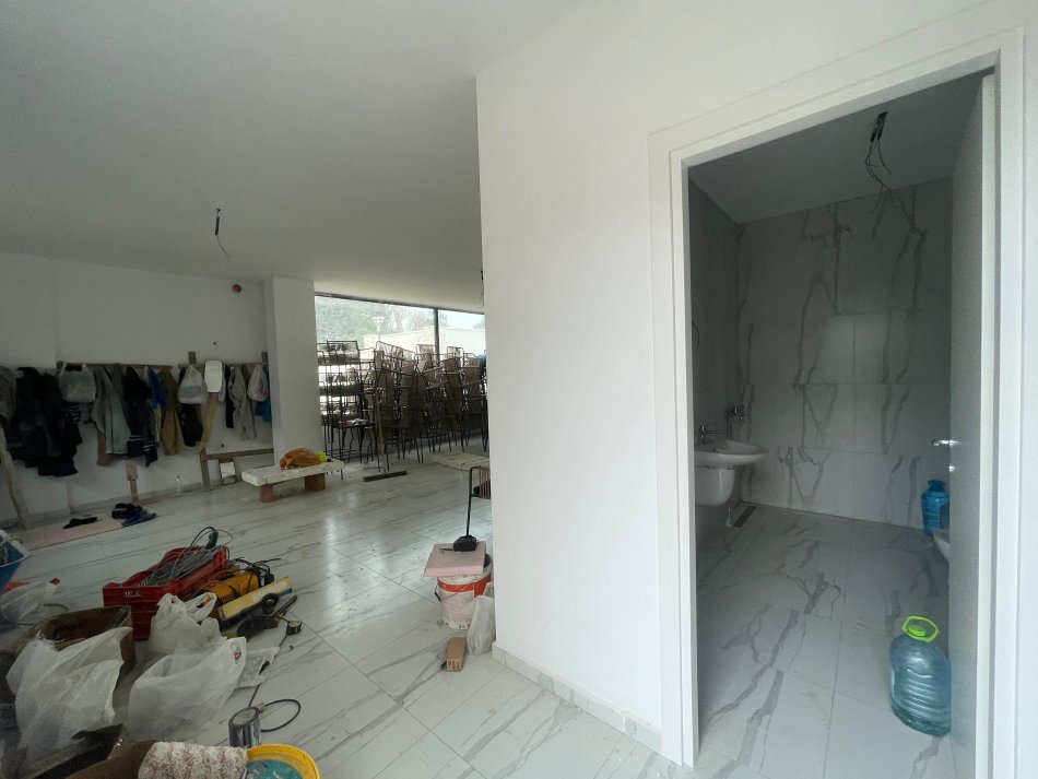 Shitet vile dyshe , San Pietro Residence, Loti 2 Gjiri Lalzit.