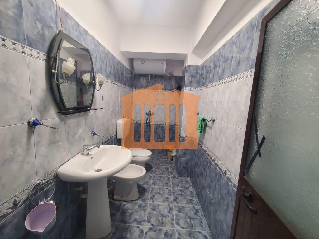 APARTAMENT 1+1 NE VOLLGA DURRES, PER QIRA!
