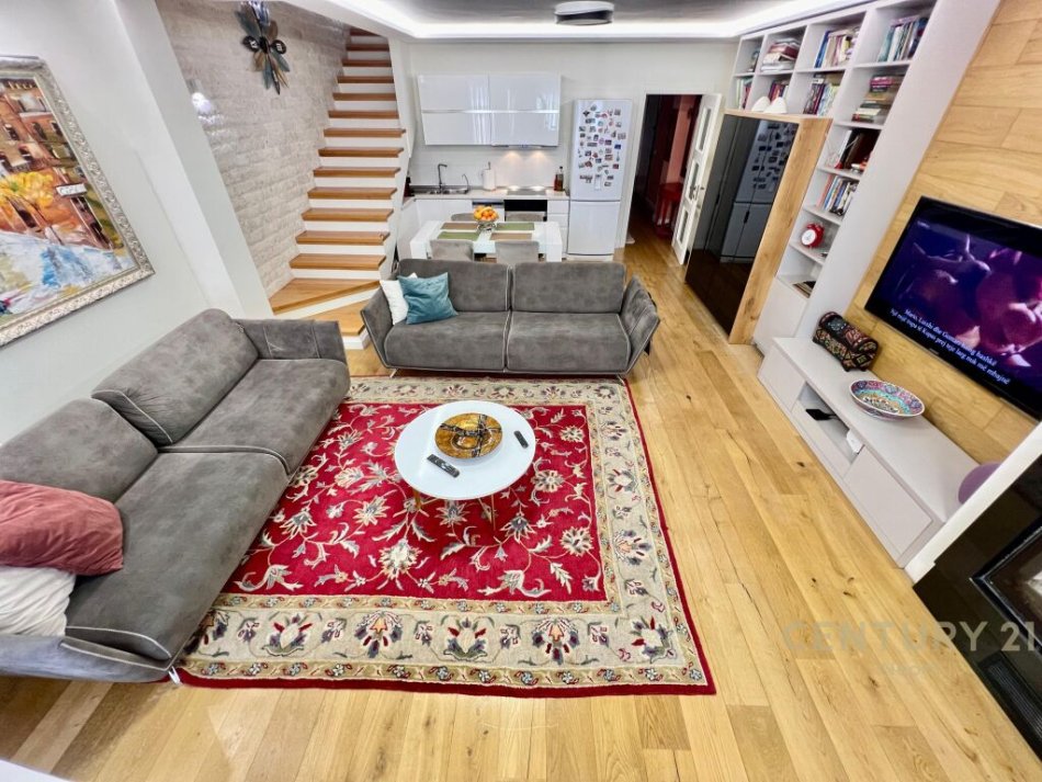 DUPLEX MODERN 3+1+3 për SHITJE ‼️Neom88182