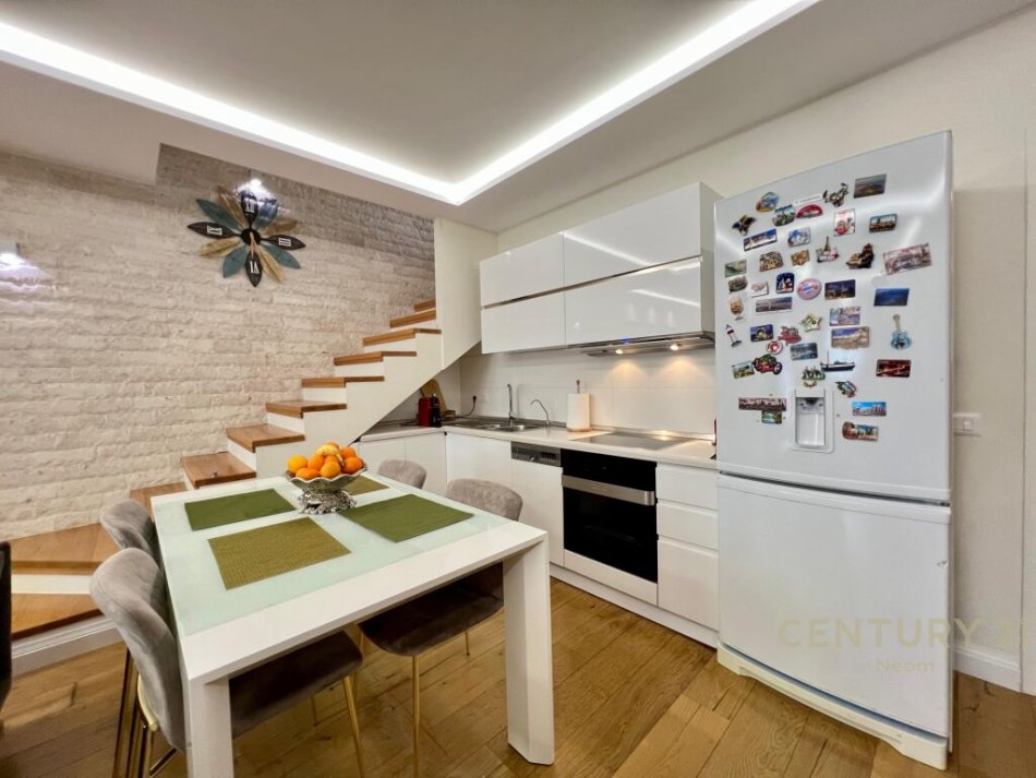 DUPLEX MODERN 3+1+3 për SHITJE ‼️Neom88182