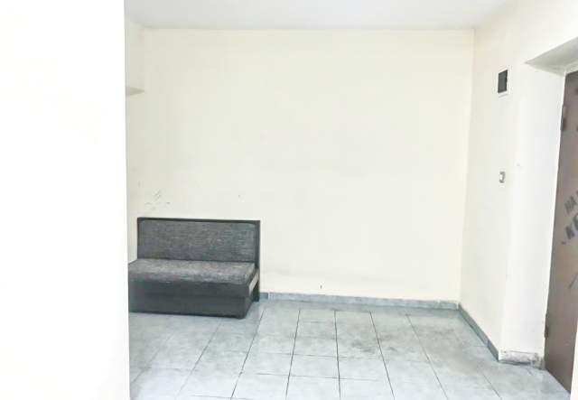Tirane, jepet me qera ambjent biznesi 110 m² 1.200 Euro