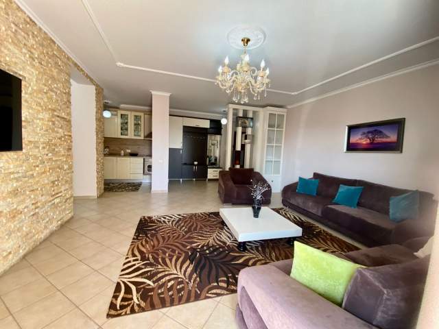 Tirane, jepet me qera apartament 2+1+BLK Kati 5, 110 m² 700 Euro (Rruga e Durresit)