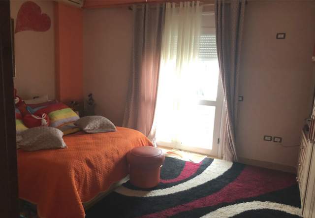 Vlore, shitet apartament 117 m² 135.000 Euro