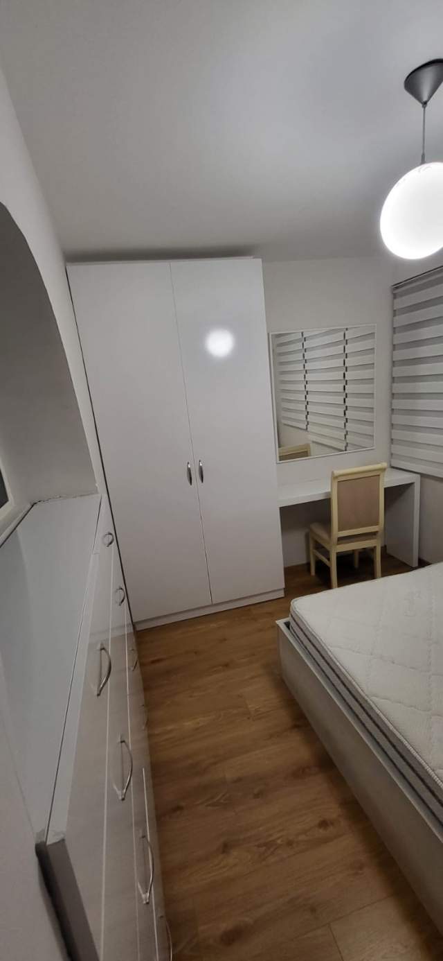 Tirane, jepet me qera apartament 2+1 Kati 2, 80 m² 50.000 Leke (rruga Tefta Tashko Koco)