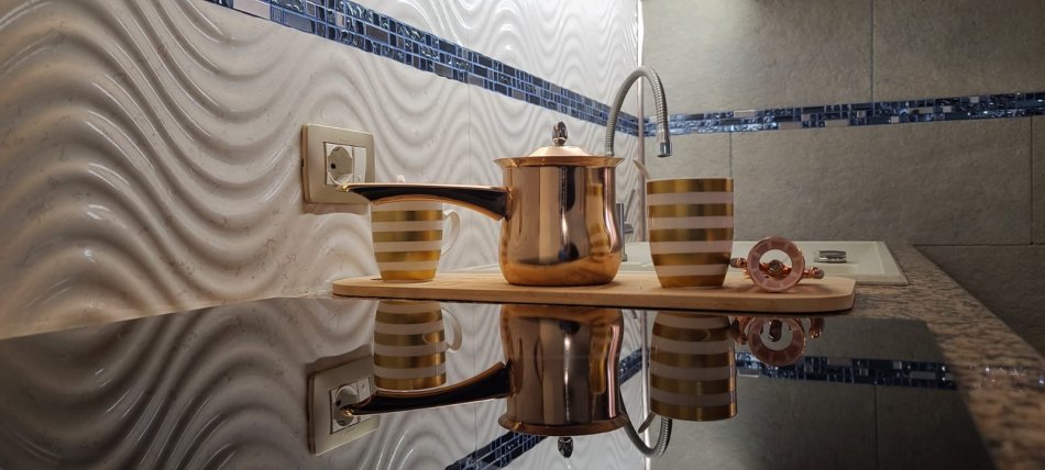 Tirane, jepet me qera apartament 1+1+Ballkon Kati 5, 60 m² 620 € (Komuna e Parisit prane Caffe de Paris)